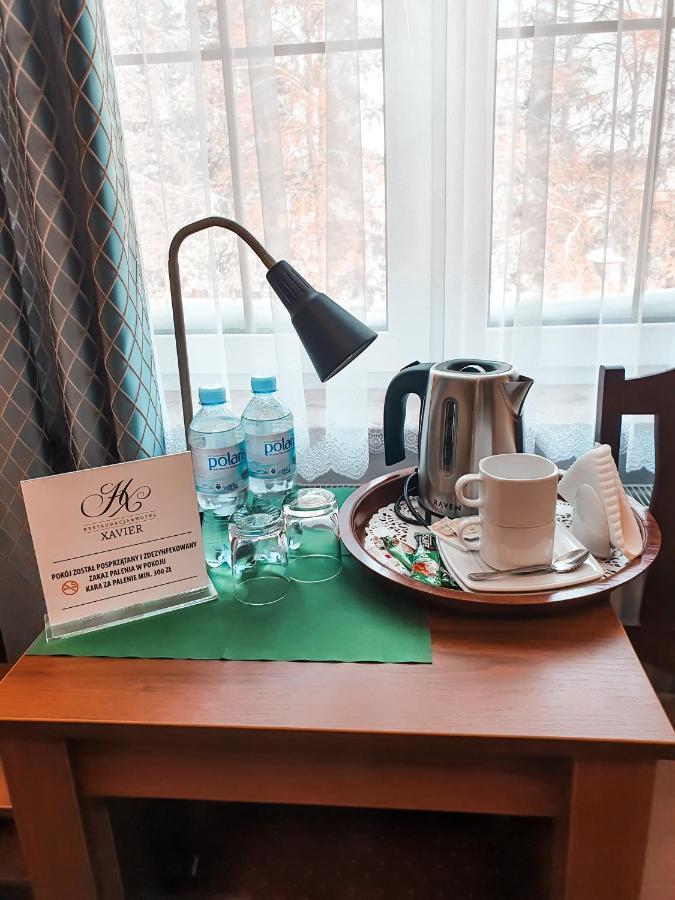 Hotel "Xavier" Lubycza Krolewska Экстерьер фото